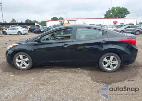 2011 Hyundai Elantra Gls/Limited z USA, uszkodzony, nr VIN 5NPDH4AE3BH005582